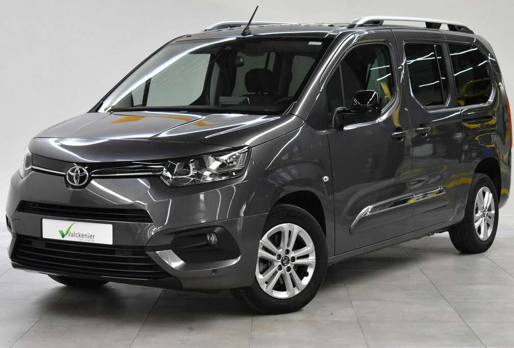 Toyota LWB 1.2 PureTech Shuttle / Valckenier Denderhoutem