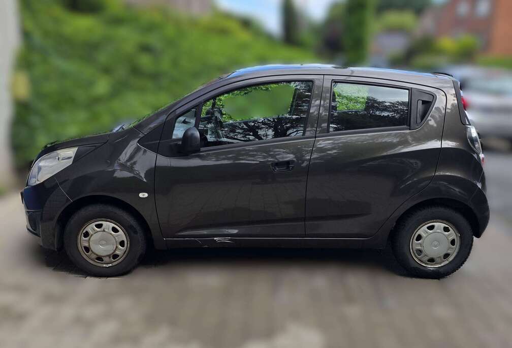 Chevrolet Spark 1.0i