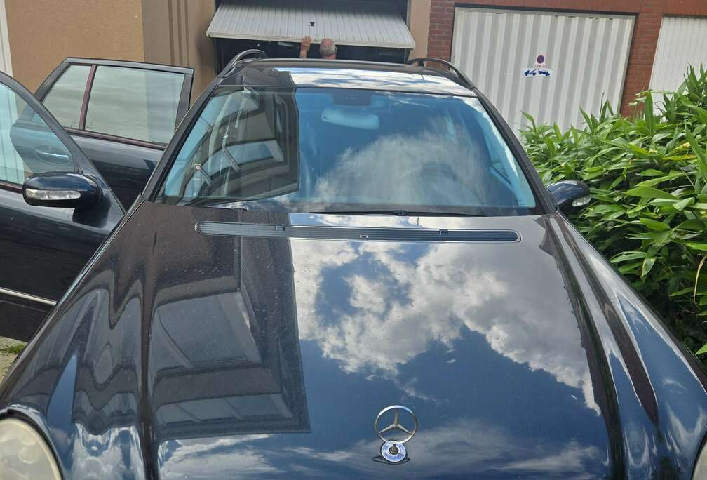 Mercedes-Benz E 220 T CDI Avantgarde