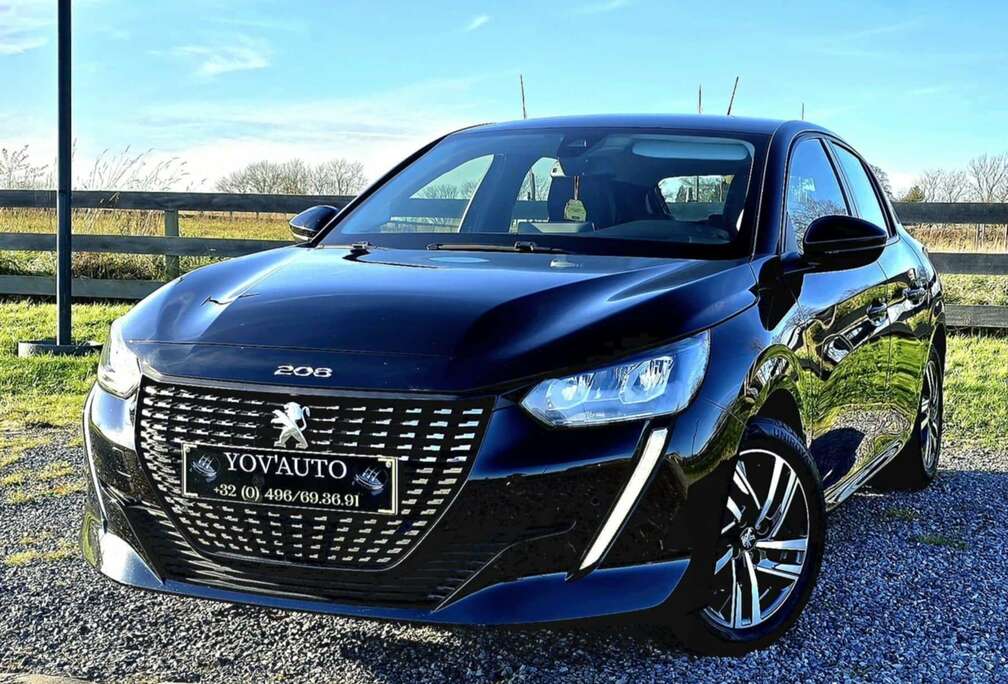 Peugeot 208 1.2 Allure, airco, boite auto