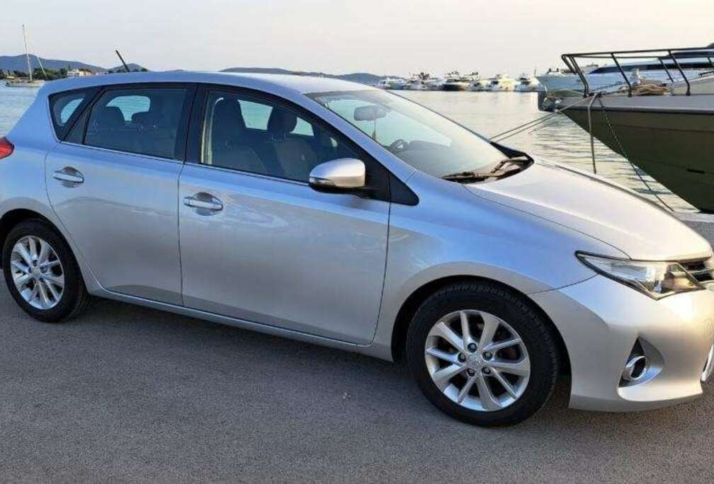 Toyota Auris 1.4 D-4D Comfort