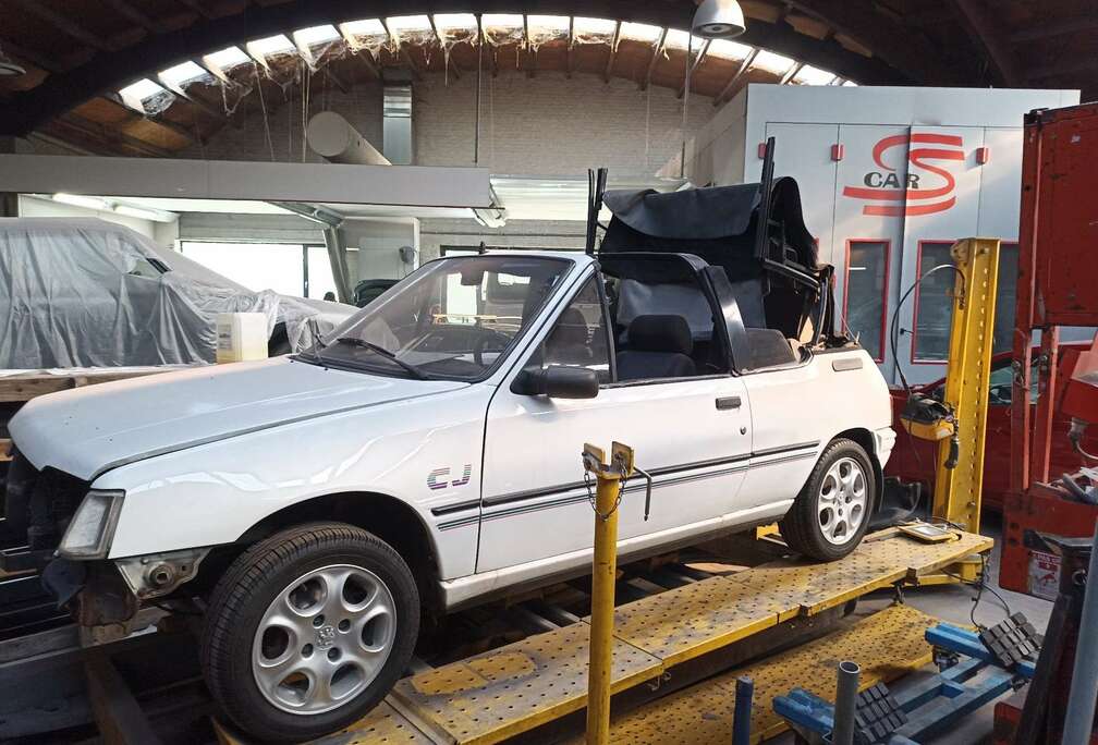 Peugeot CJ