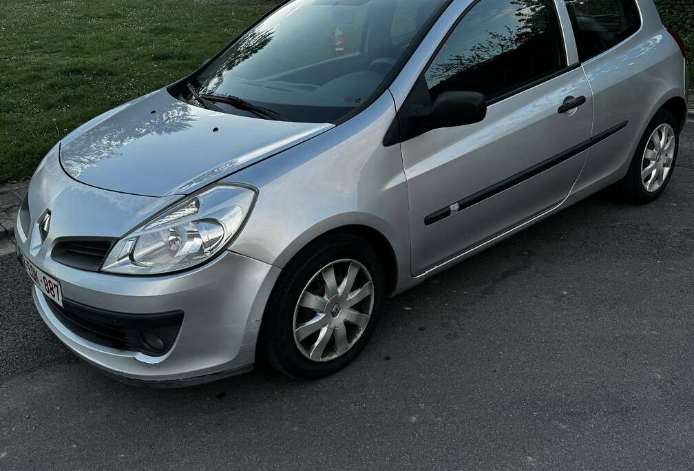 Renault 1.2i 16v Expression