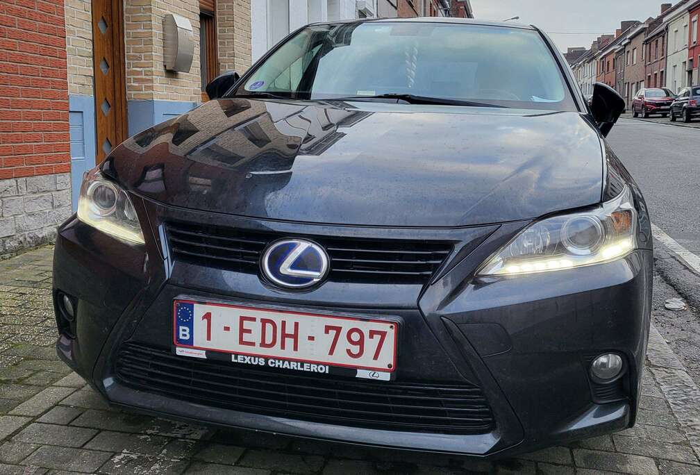 Lexus 1.8i+Shadow+Edition+E-CVT