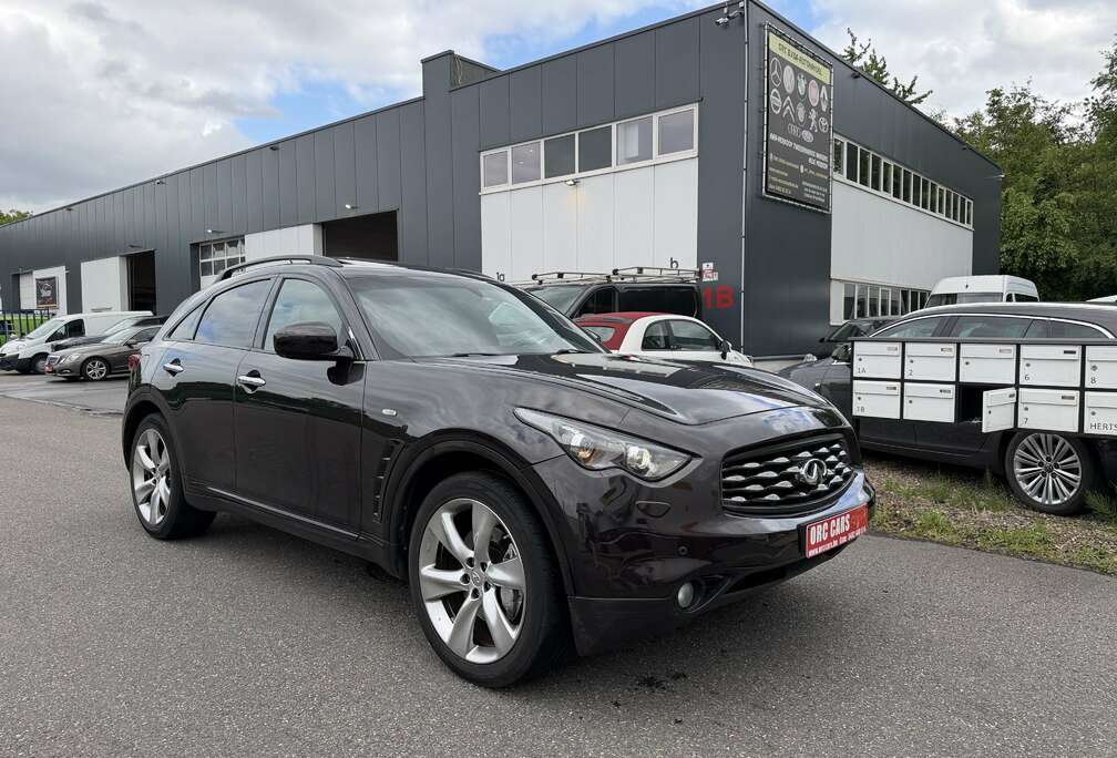 Infiniti FX 37 AWD 3.7  i V6 AUT. LICHTE VRACHT