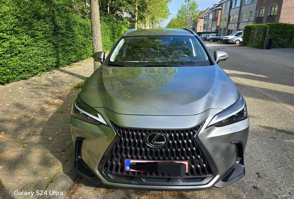 Lexus NX 450h  2.5i AWD Executive Line E-CVT (227 kW) Ex