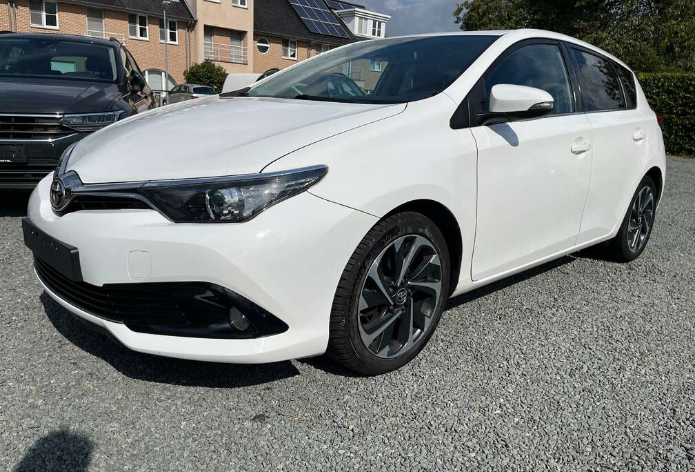 Toyota Auris 1.2 Turbo Lounge S/S