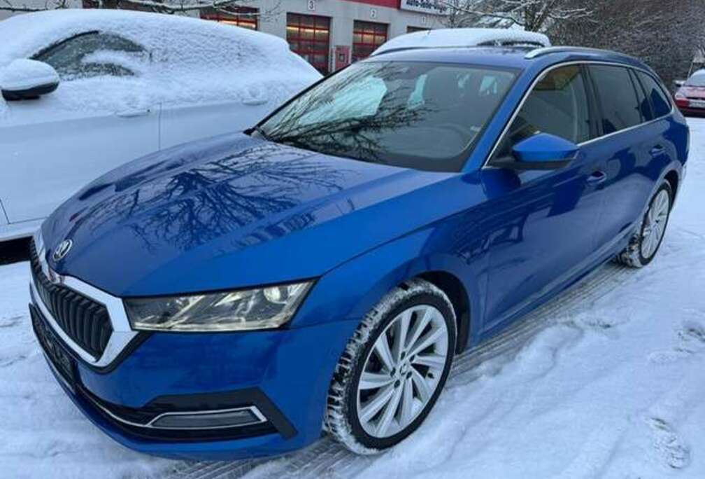 Skoda SKODA OCTAVIA Style iV HEAD UP LED KAMERA ACC LANE