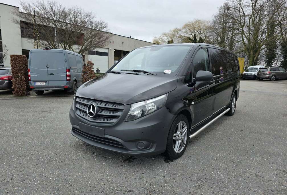 Mercedes-Benz Tourer 114 (Stock ID 09885)
