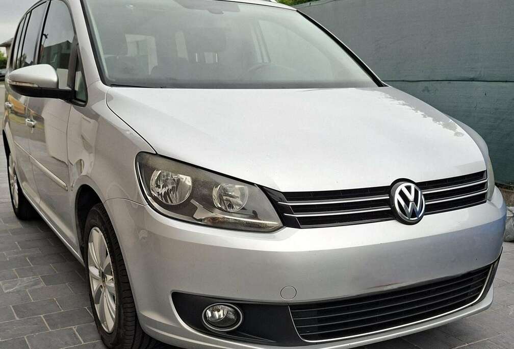 Volkswagen Touran 1.6 TDI DPF BlueMotion Technology Highline
