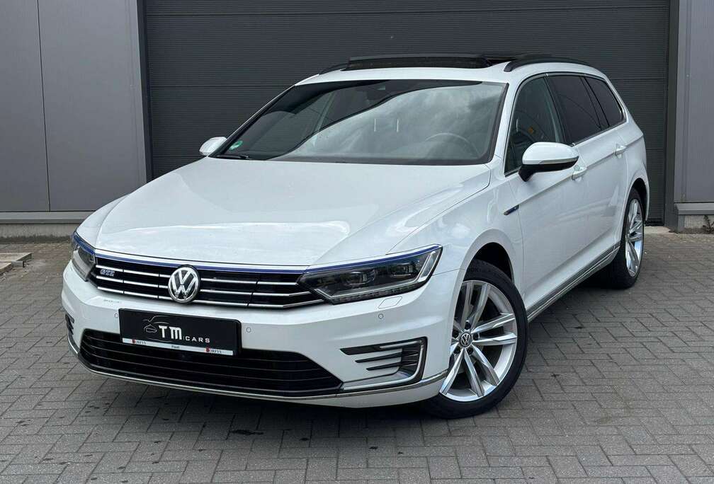 Volkswagen GTE/PANO DAK/ELEKTRISCHE ZETELS/AUTOMAAT