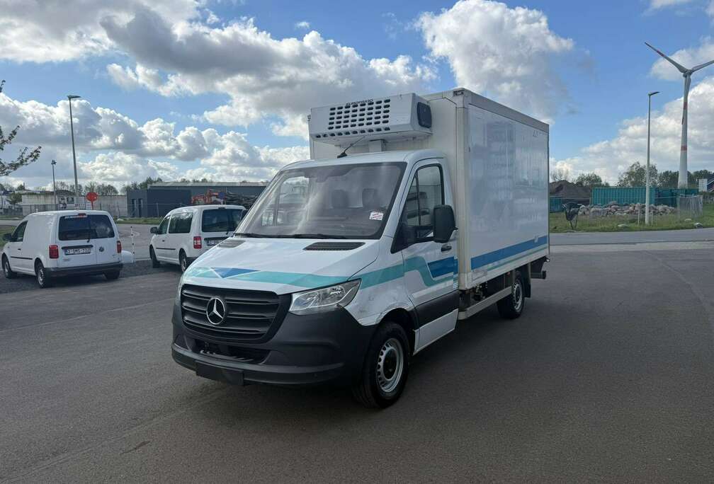 Mercedes-Benz 315 (Stock ID 92374)