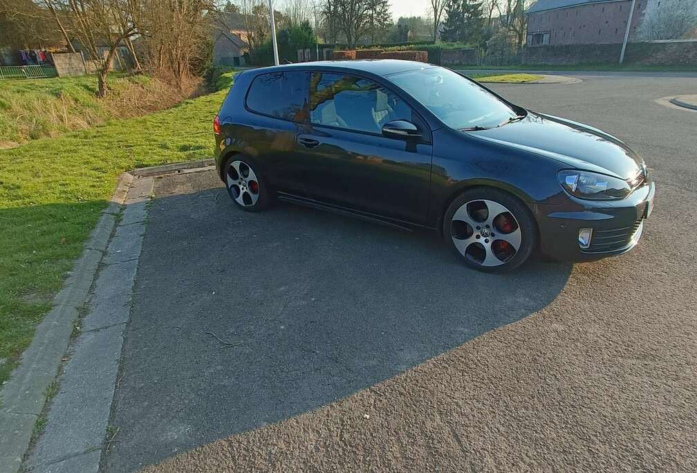 Volkswagen 2.0 TSI