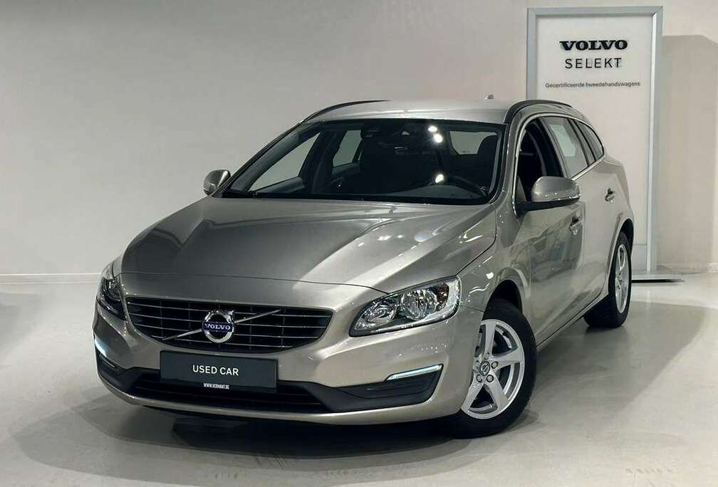 Volvo T3 Momentum + trekhaak