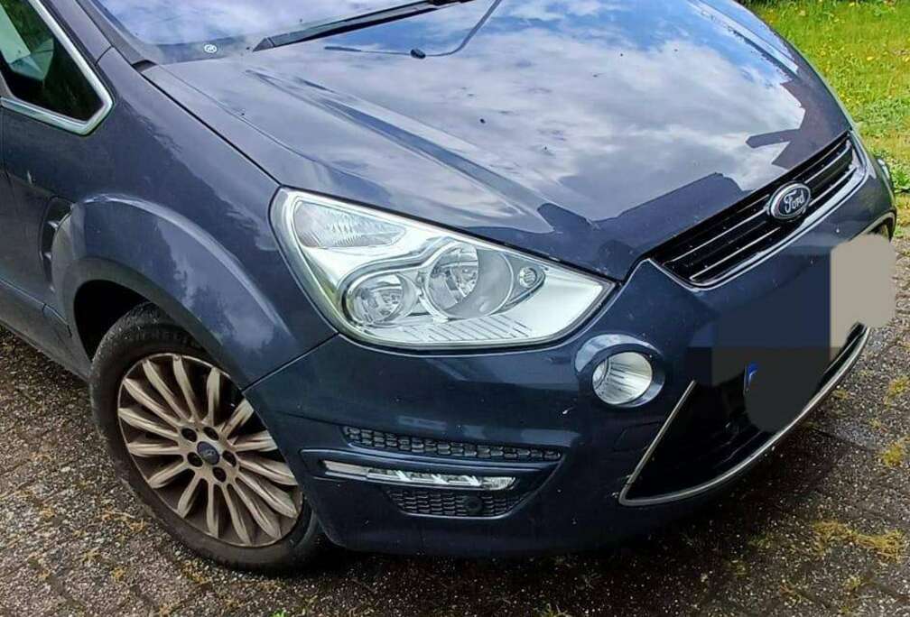 Ford S-Max 2.0 TDCi ECO Titanium Style DPF