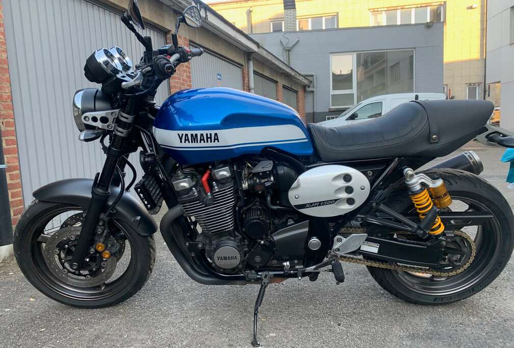 2015 Neoretro