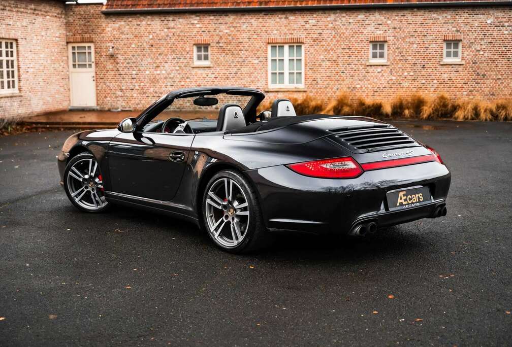 Porsche .2 911 4S CABRIO/ CARBON / SPORT EXHAUST / CHRONO