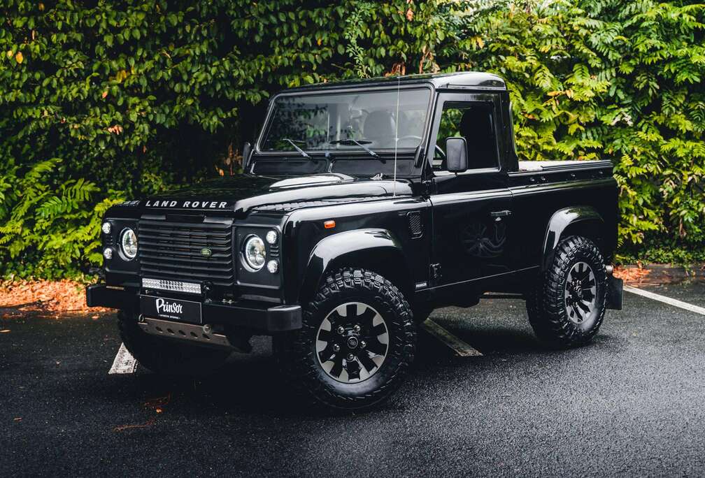 Land Rover Defender 90 pickup // cabrio optional // topcond // all incl