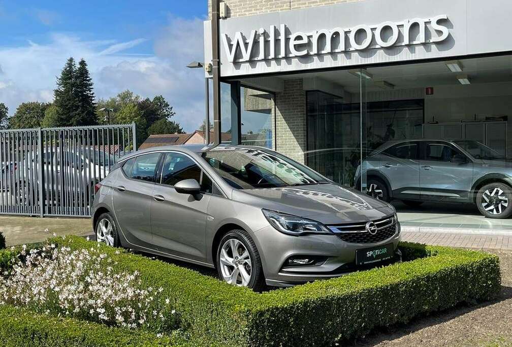 Opel 5D Dynamic 1.4 Turbo 125Pk *Navi*Parkeersensoren v