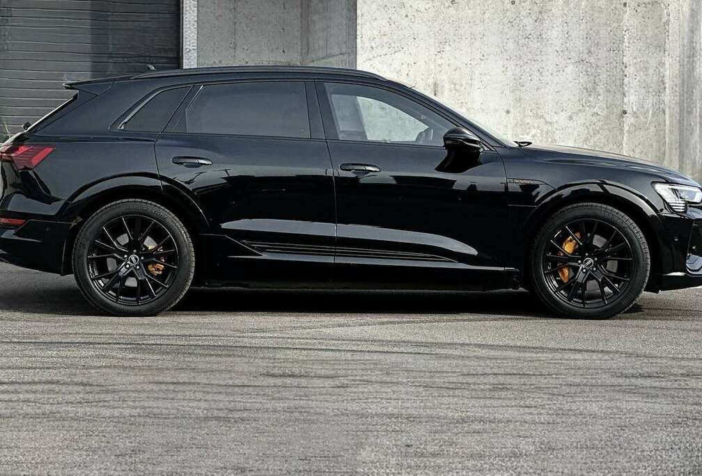 Audi 71 kWh 50 Sportrback Quattro S line