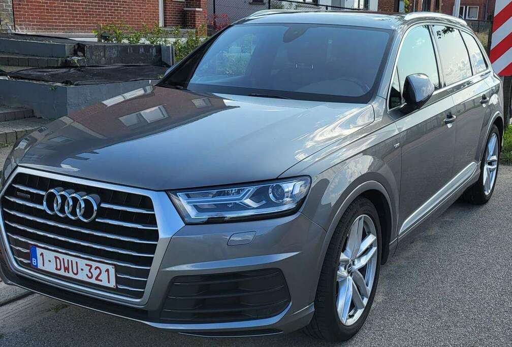 Audi Q7 3.0 TDI quattro tiptronic