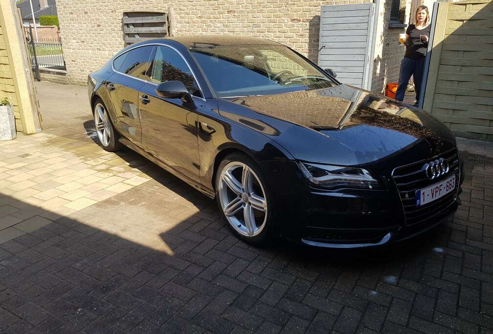 Audi A7 2.8 FSI quattro S tronic