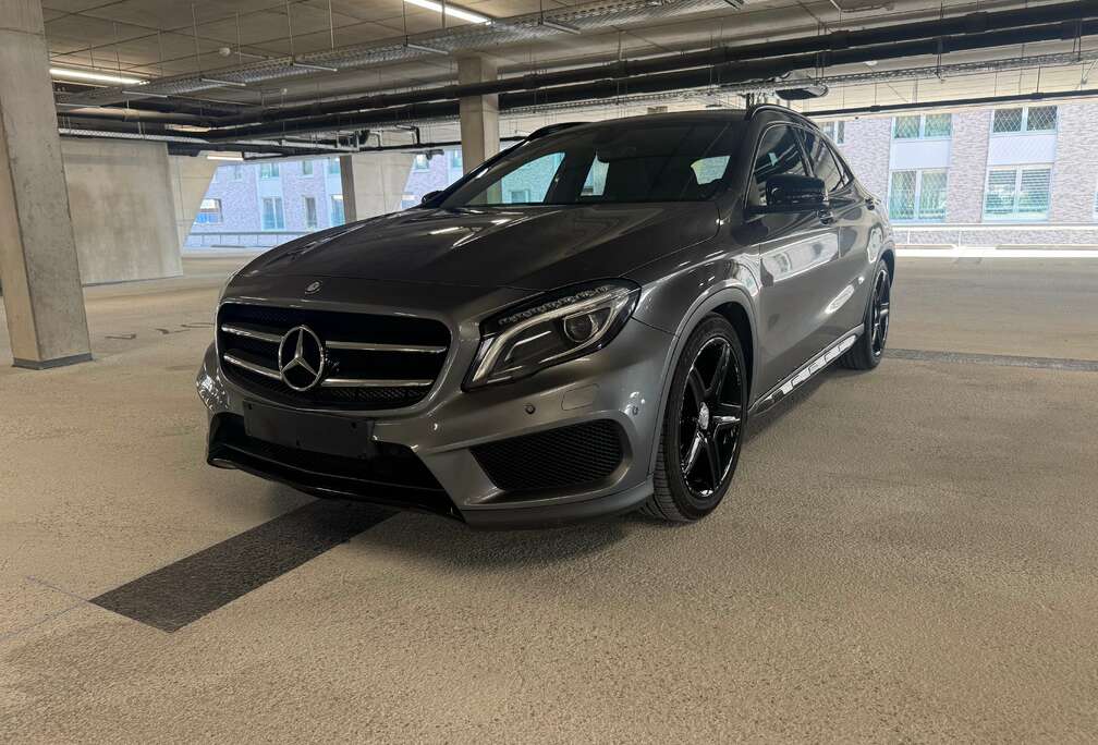 Mercedes-Benz GLA 200