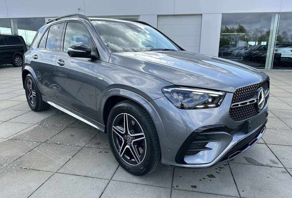 Mercedes-Benz E 4-Matic PHEV AMG Line Pan. dak Distronic Night