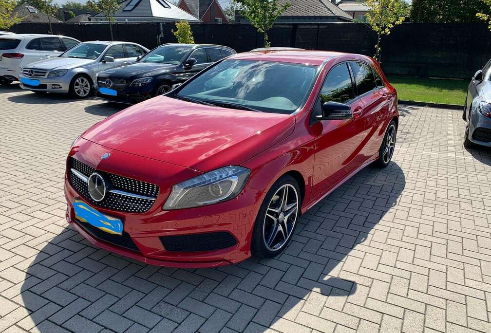 Mercedes-Benz A 180 AMG Line