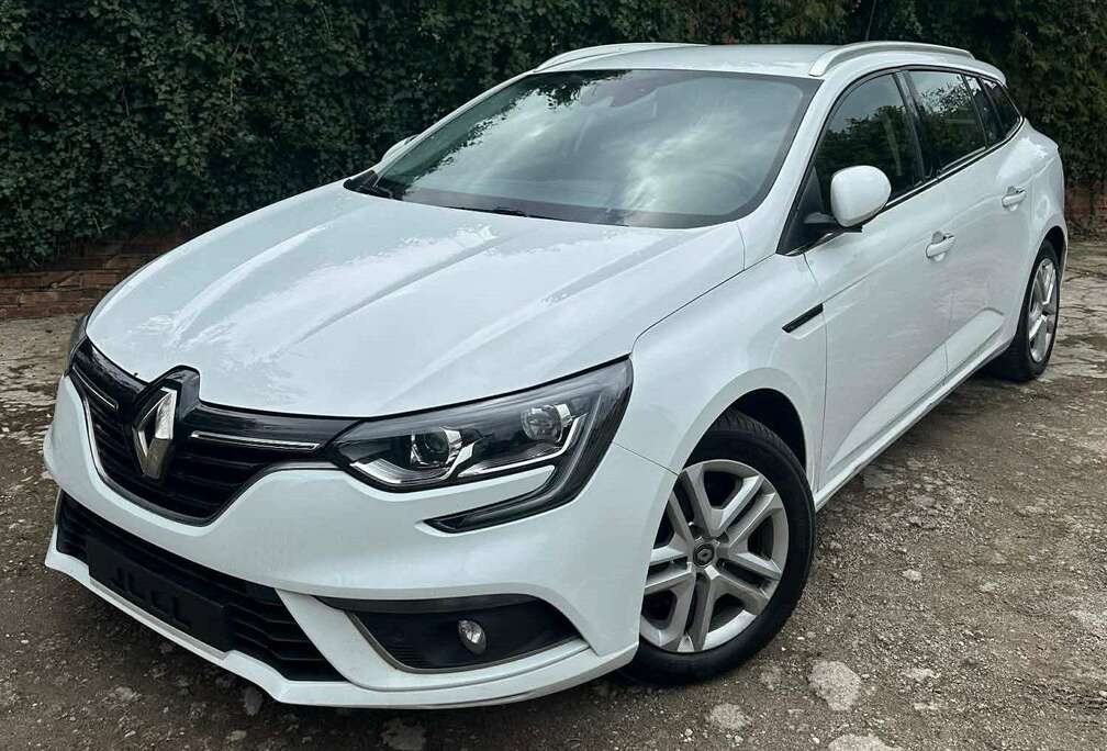 Renault SW 1.5 Blue dCi Prête à immatriculer