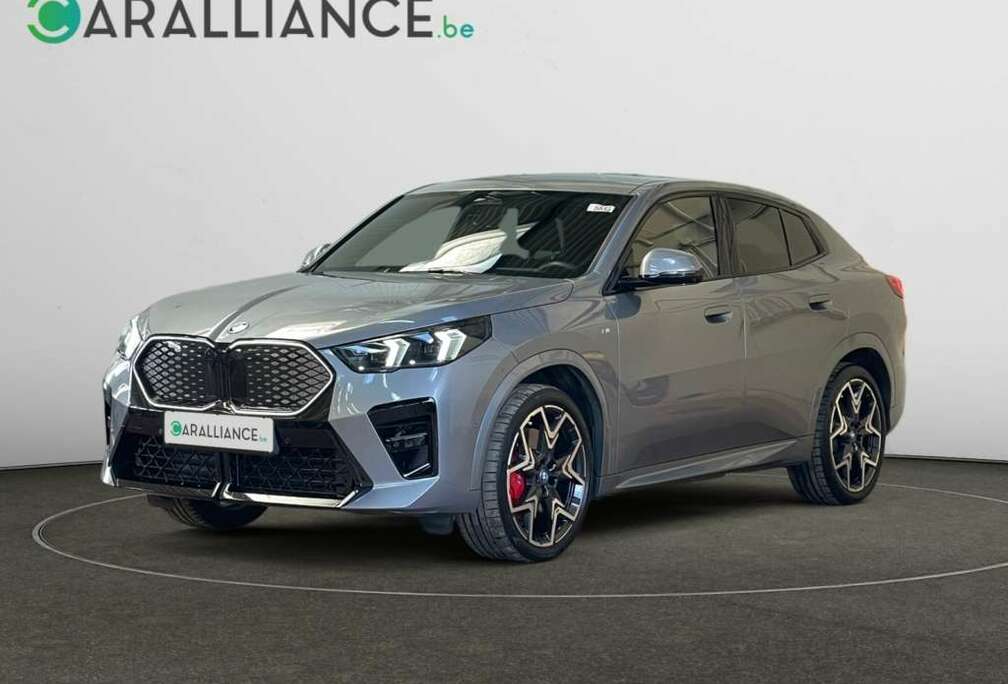 BMW Kit M Sport 66.5 kwh NaviJA20Cam360KeylCarplay/AndroidAuto