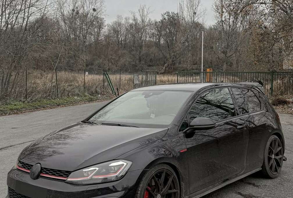 Volkswagen 2.0 TSI Performance