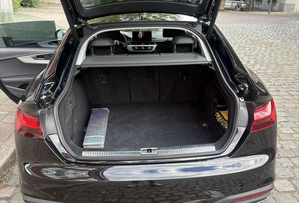 Audi Sportback 35 TDi Business Edition Advanced S tron.