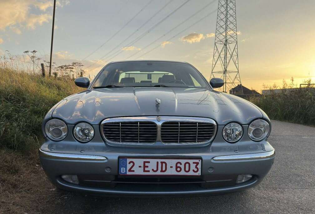 Jaguar 3.0 v6