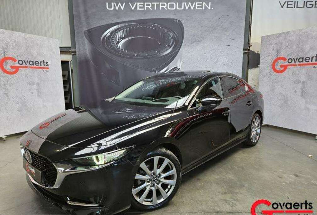 Mazda 2.0 Automaat 186PK Sedan Takumi