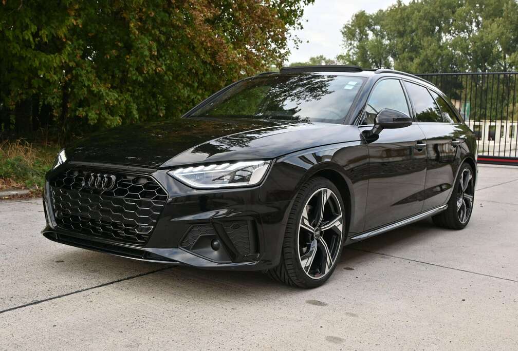 Audi A4 Avant 35 TFSI Utilitaire Lichte Vracht - Competition S-Line S tronic - Toit Pano - Att rem - Camera - FULL