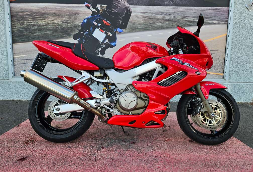 Honda FIRESTORM