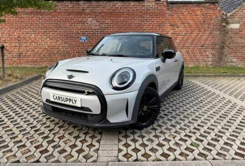 MINI Cooper SE - OW91 - Full electric - Black Pack - Apple Carplay - HUD - SOH 95,9% - DAB
