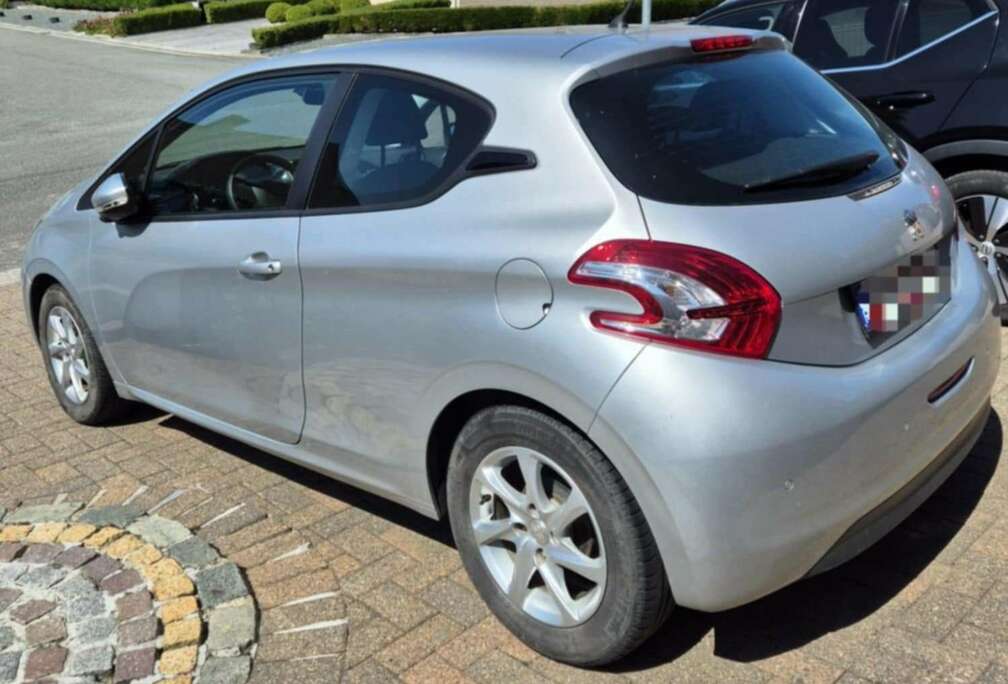 Peugeot 208 PureTech 68 Active