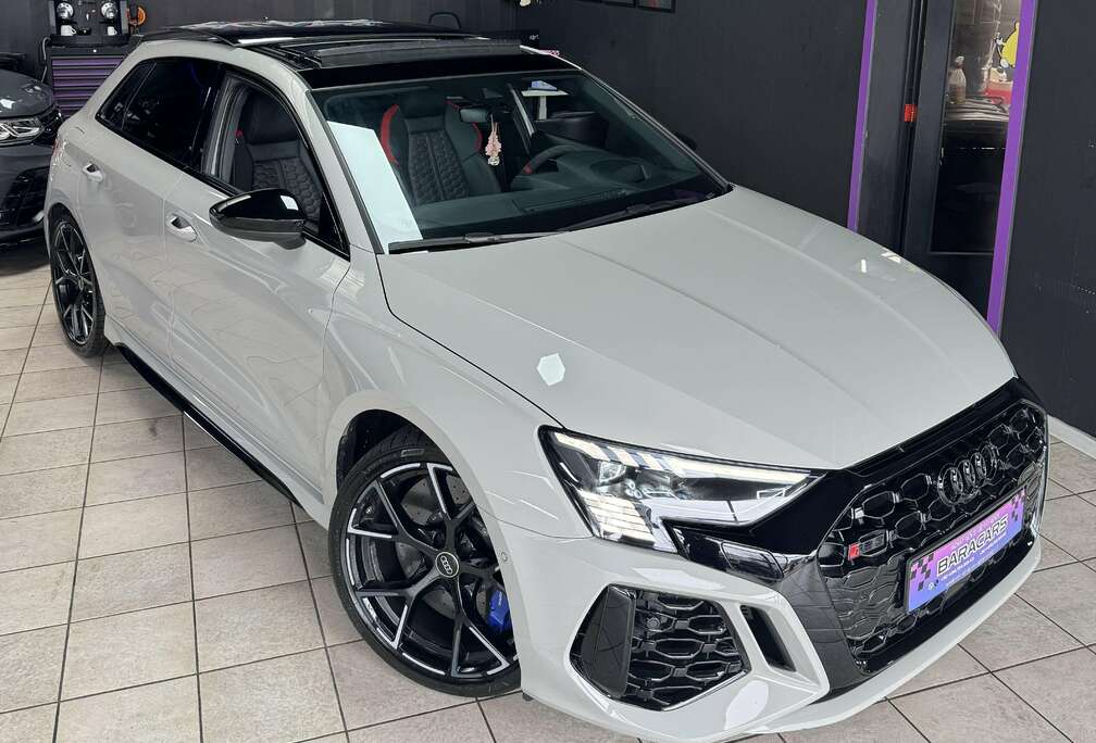 Audi RS3 Sportback 2.5 TFSI Quattro S tronic