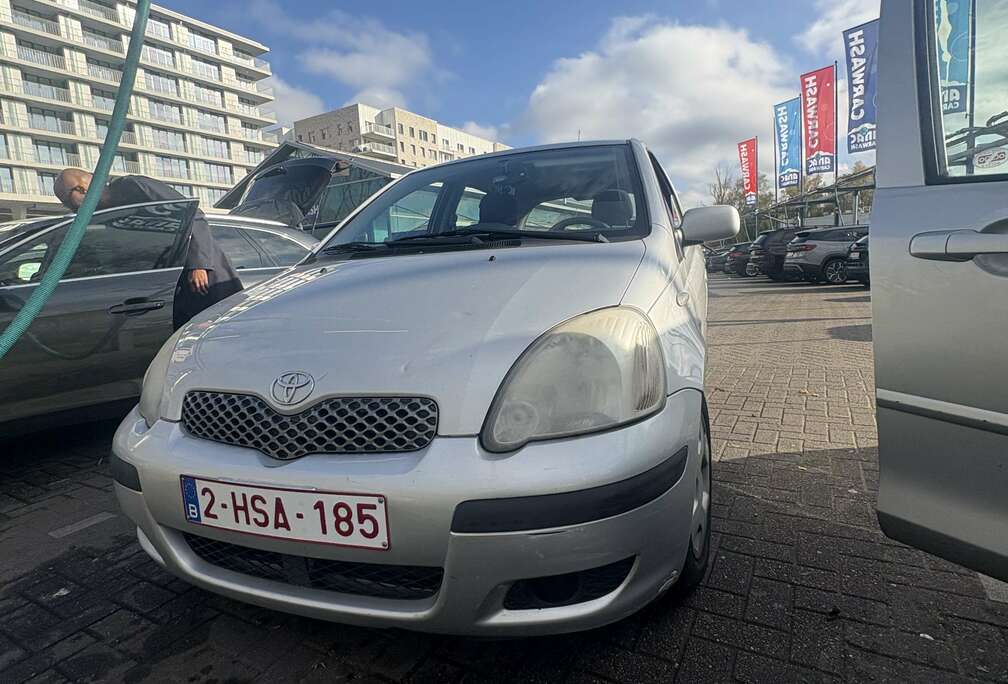 Toyota 1.3i VVT-i 16v Linea Sol