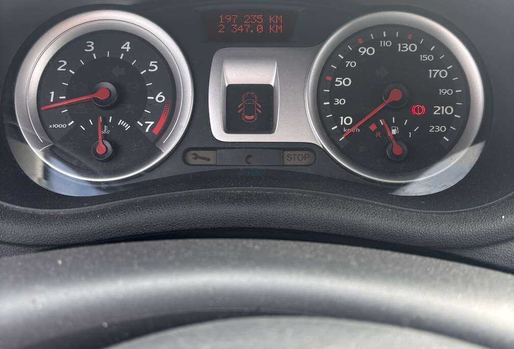 Renault 1.4i 16v Authentique