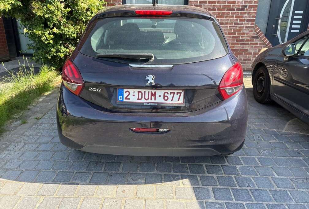 Peugeot 1.2 PureTech 82ch BVM5 Active