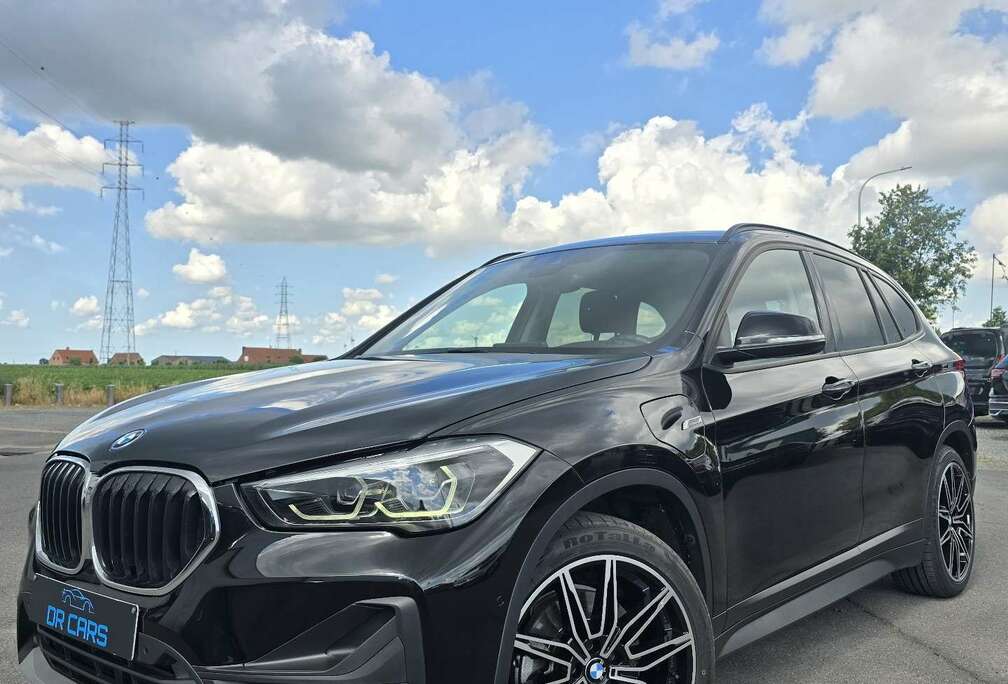 BMW PHEV 1.5iA xDrive25e/-Sportinterieur-Camera-Pdc