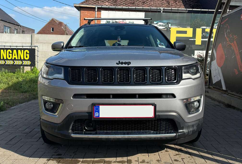 Jeep Compass 1.4 Turbo 4x4 Limited (EU6d)