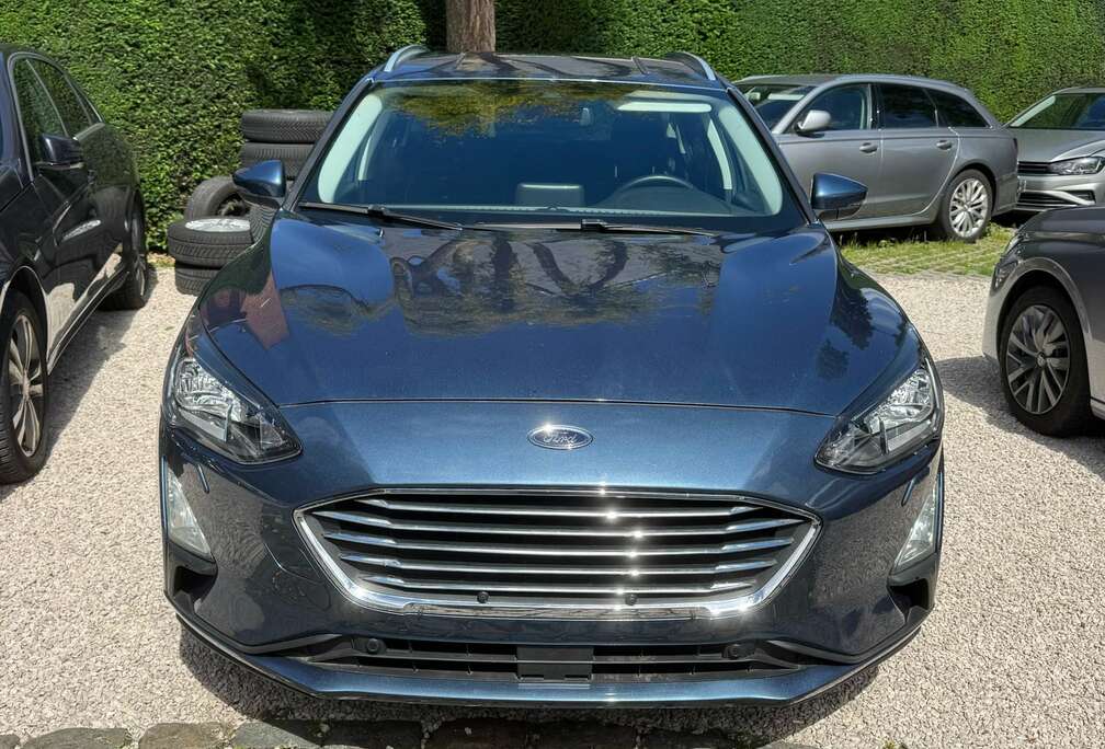 Ford Active Vignale 1.0 benzine - VIRTUAL COCKPIT - CAM
