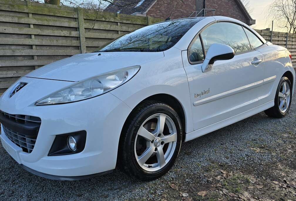 Peugeot 207 CC 1.6 benzine 95 559 km