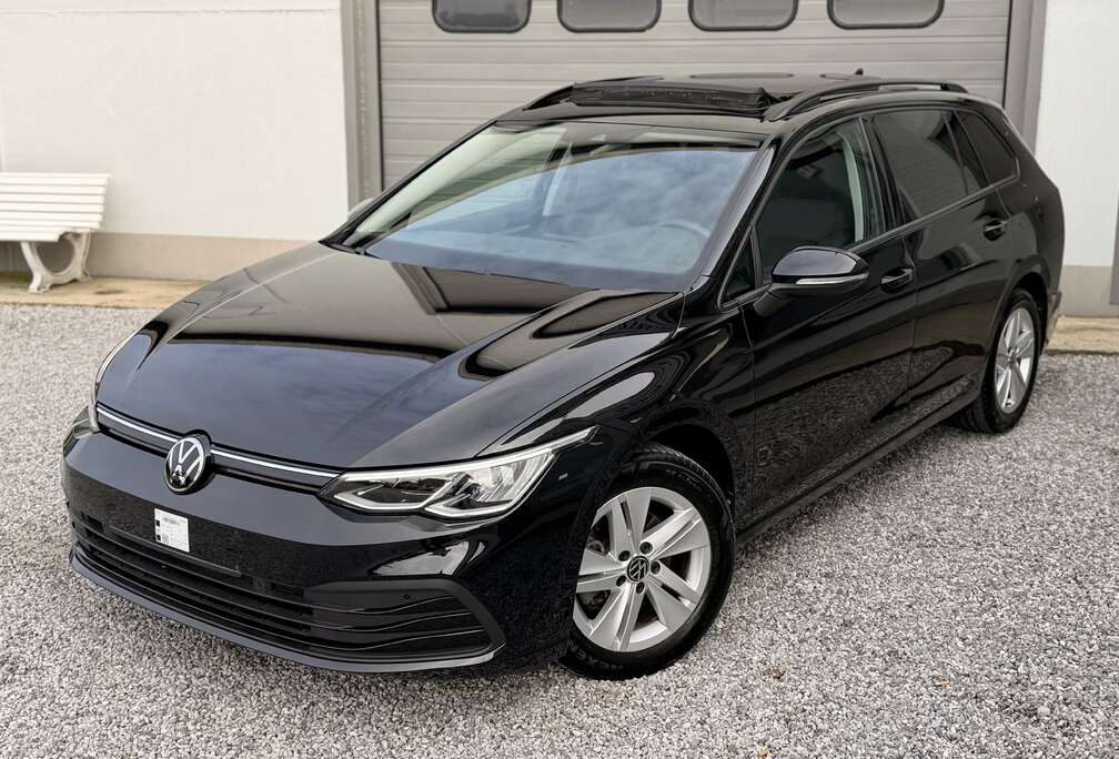 Volkswagen 1.0 TSI 110PK // PANO // TREKHAAK // ALCANTARA