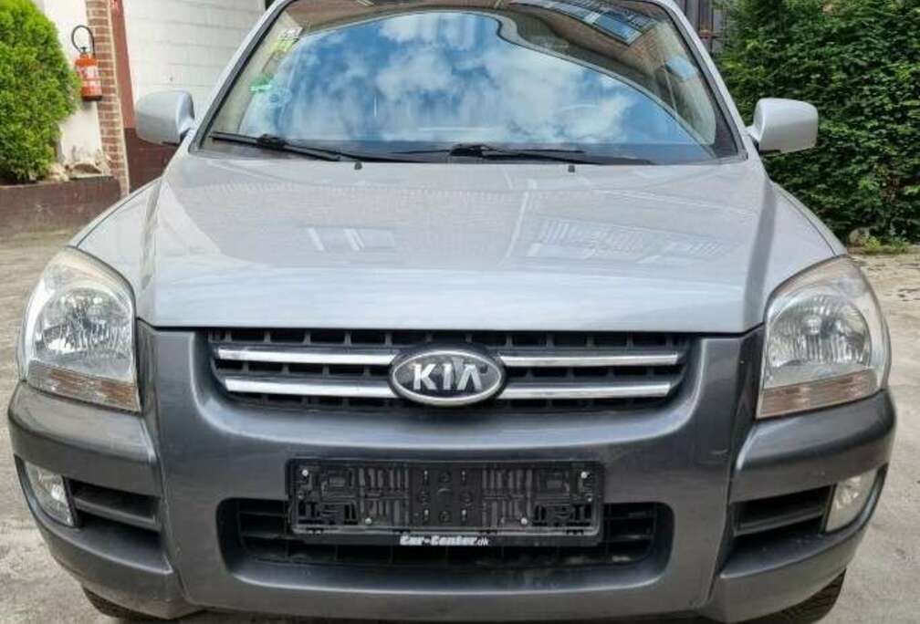 Kia 2.0i 16v Entry 4x2