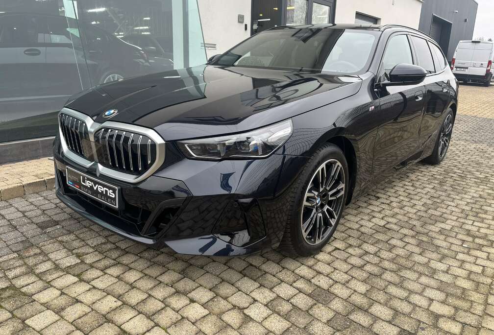 BMW i MSport Trekhaak Pano Standverwarming Carbon